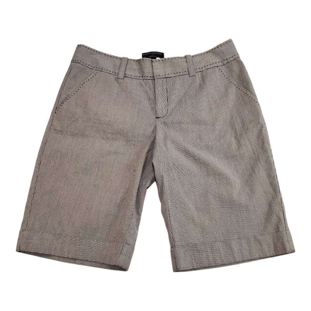 BANANA REPUBLIC Striped Bermuda Shorts Martin Fit Blue & White